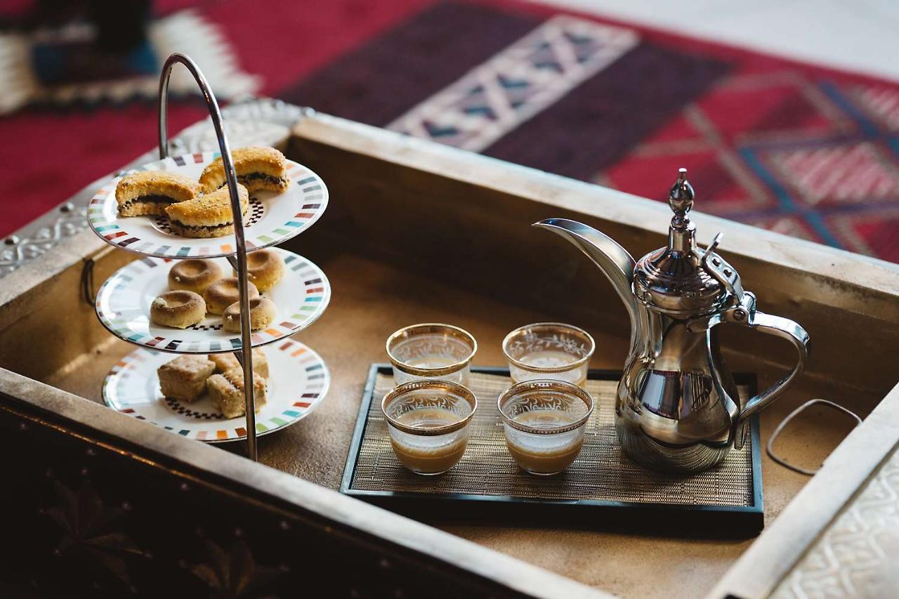 Symphony Style Hotel Kuwait Salmiya Esterno foto Arabic coffee