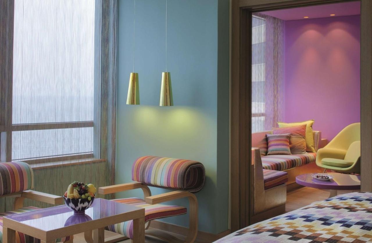Symphony Style Hotel Kuwait Salmiya Esterno foto A suite at the Mira Hong Kong